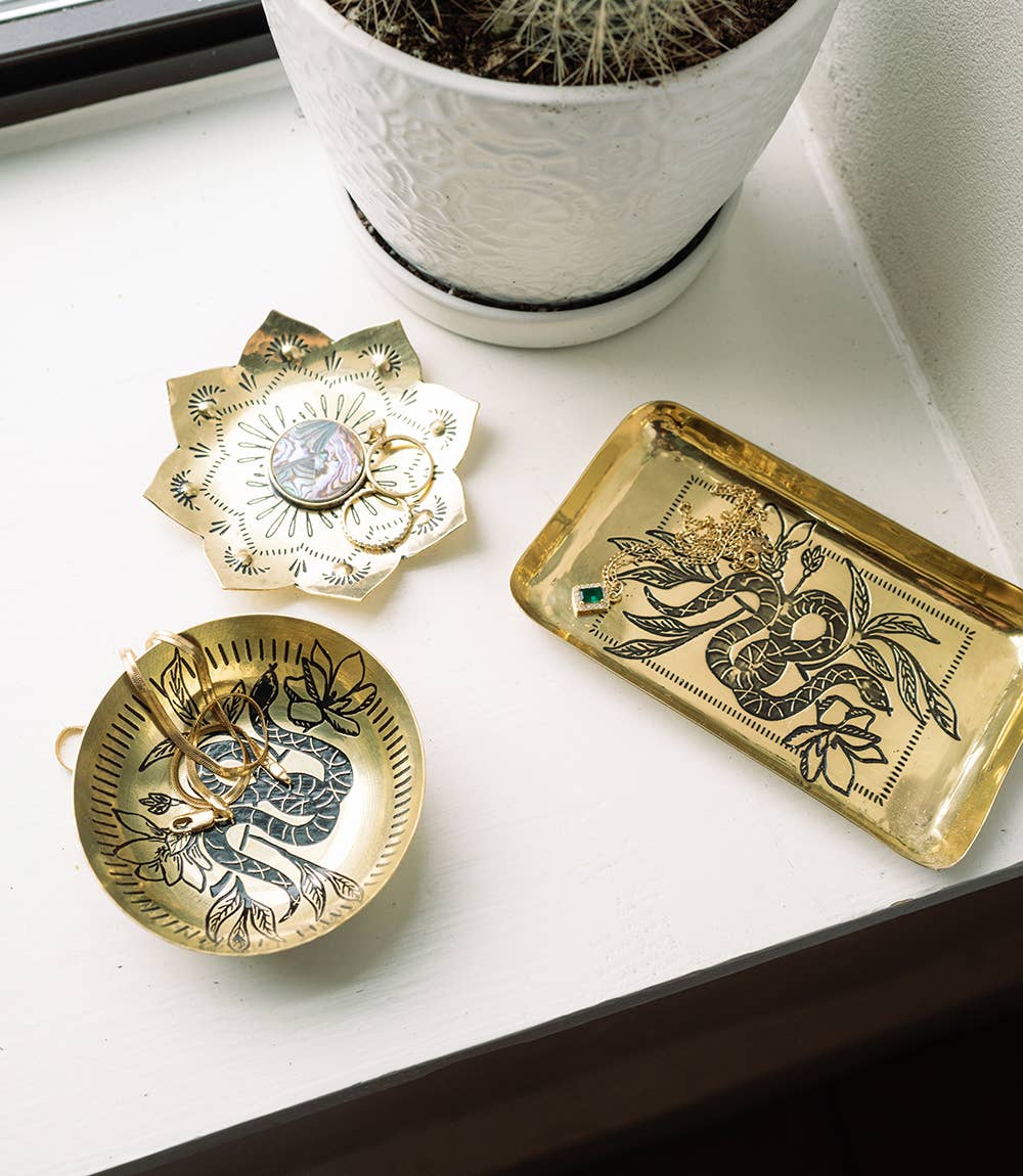Matr Boomie Fair Trade - Saanp Snake Dish, Catch All, Jewelry Tray - Etched Brass