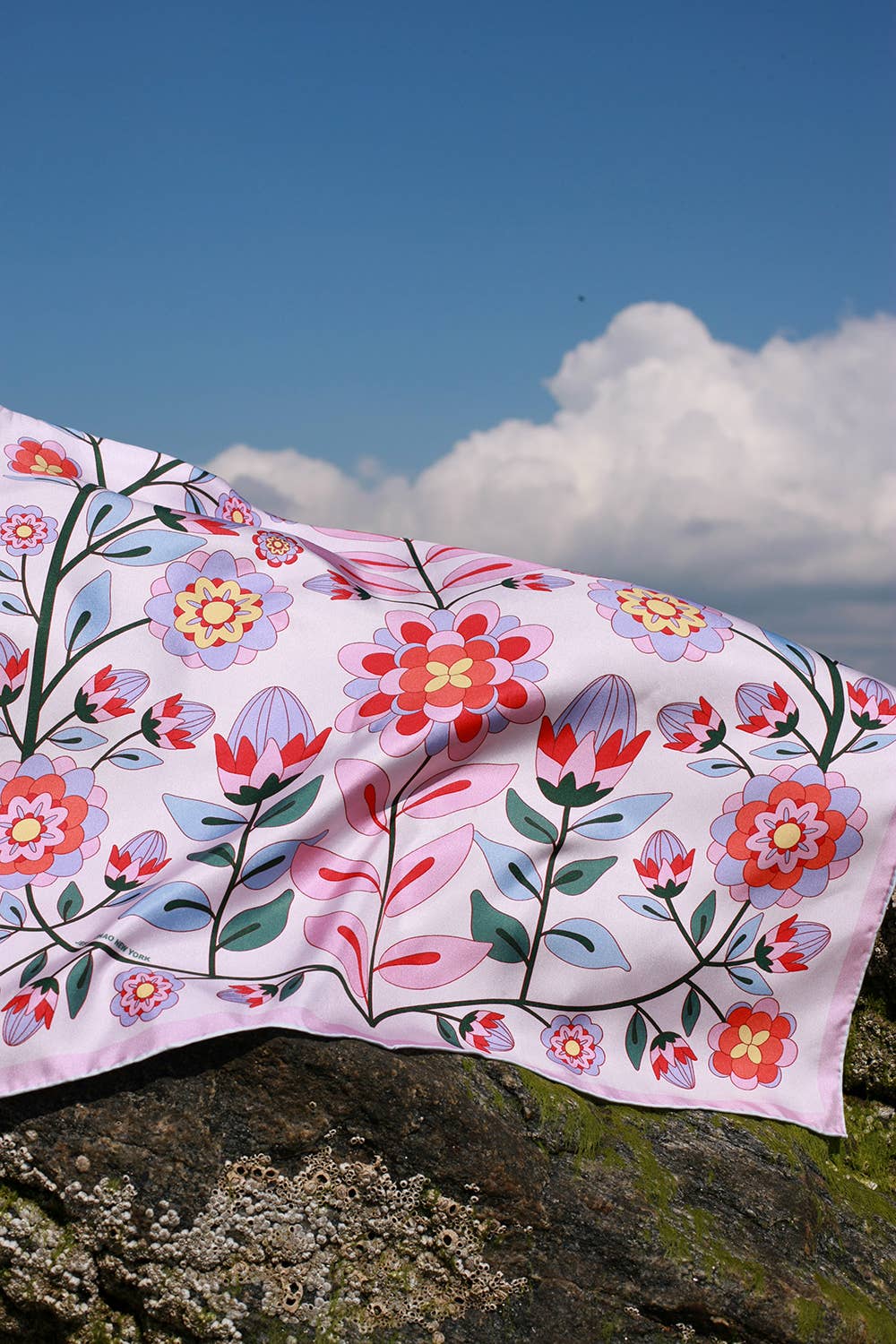 Jessie Zhao New York - Double Sided Silk Scarf Of Pink Garden